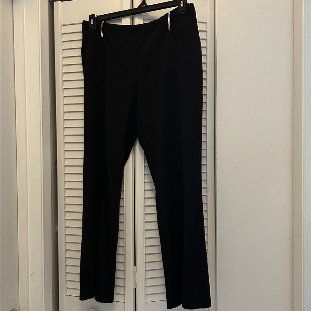 Soho Elegant Black Garment